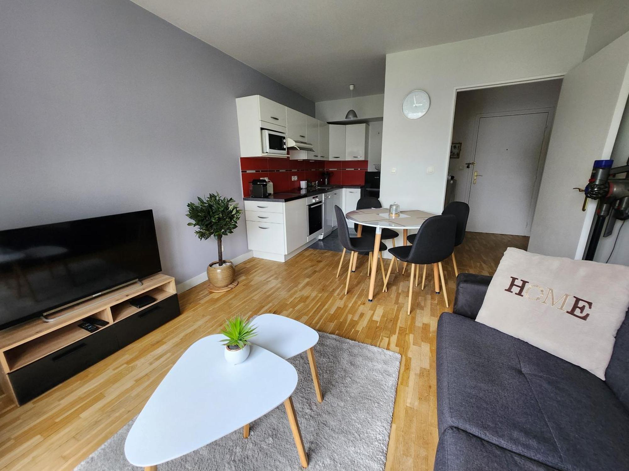 Appartement, Balcon, Parking, 5' Disneyland Монтеврен Екстериор снимка